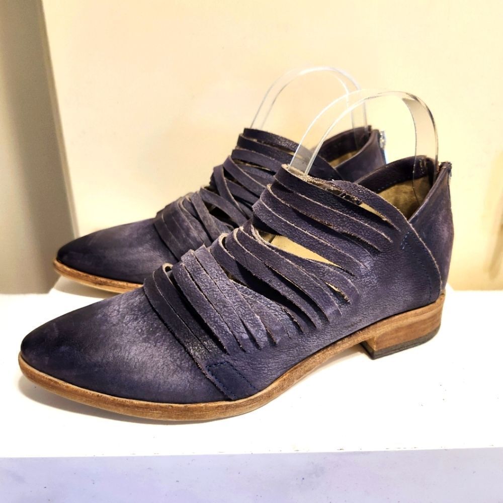 Free People "Lost Valley" Bl/Gray "Sliced" Distressed Leather Boots sz.7/37 $155